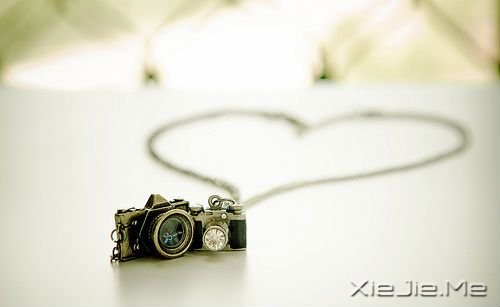 ϵDƬ (8)